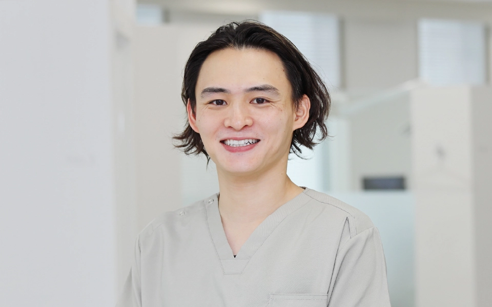 院長　鈴木 弓彦